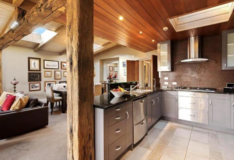 Chambers City Centre Penthouse