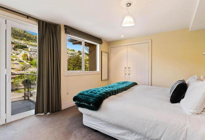 Chambers City Centre Penthouse