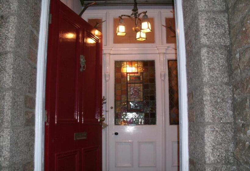 Glenleigh Bed And Breakfast