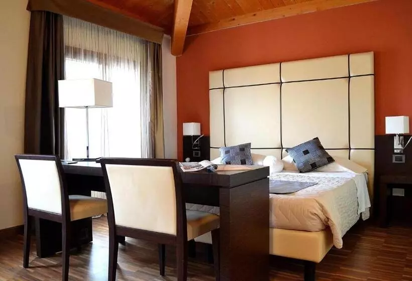 Hotelli Albergo Minuetto