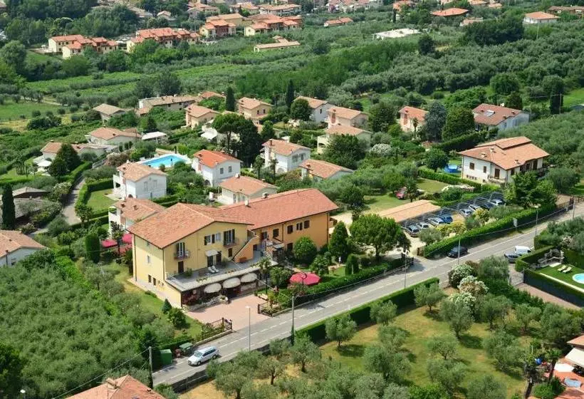 Hotelli Albergo Panoramica