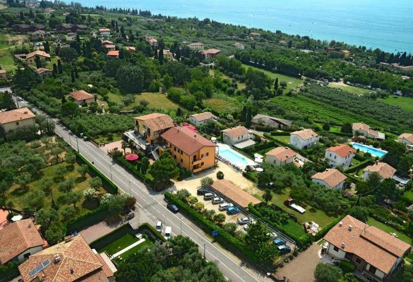 هتل Albergo Panoramica