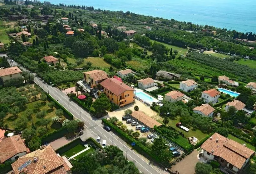 Hotelli Albergo Panoramica