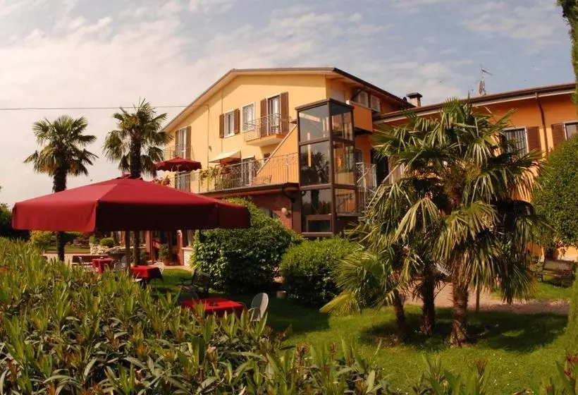 Hotelli Albergo Panoramica