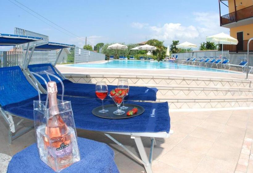 هتل Albergo Panoramica