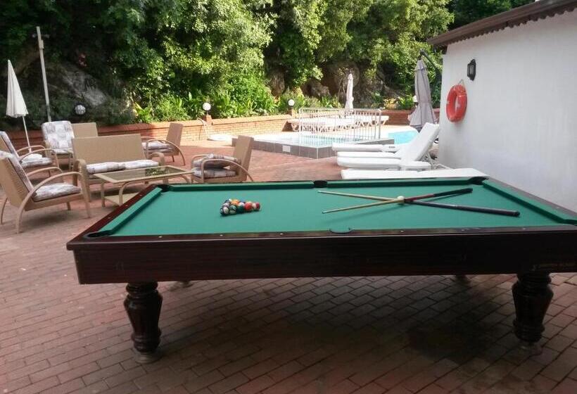 ホテル Chateau De Ville