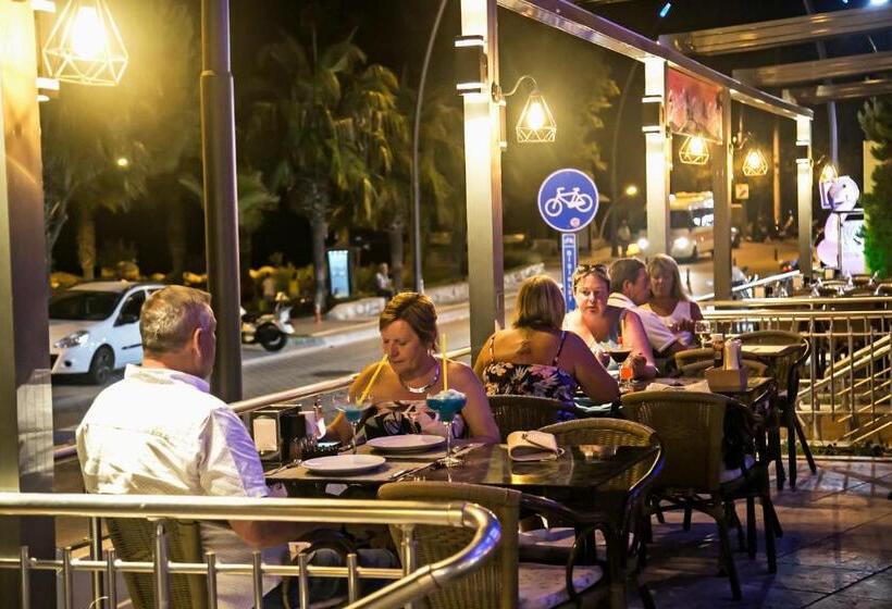 ホテル Chateau De Ville