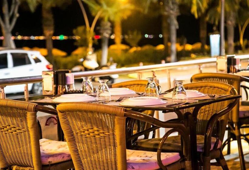 ホテル Chateau De Ville