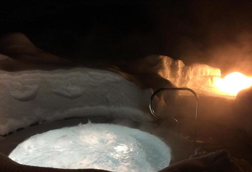 בית מלון כפרי Costes