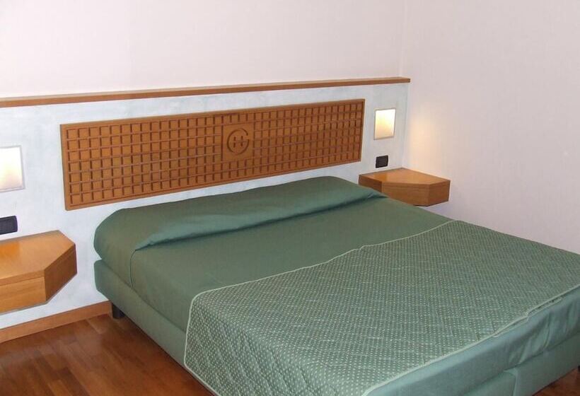 בית מלון כפרי Ghibellino