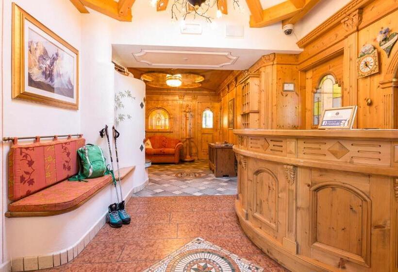 酒店 Lanterna Verde