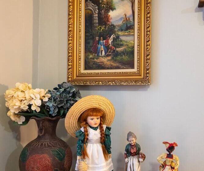 هتل Prince Street Suites