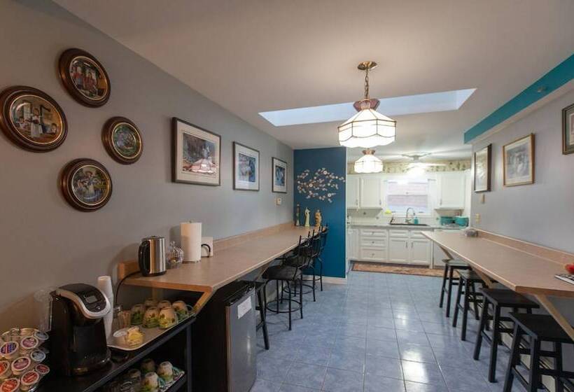 هتل Prince Street Suites