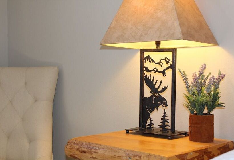 فندق على الطريق The Evergreen