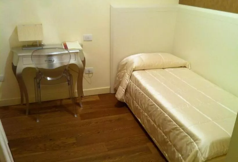 Oro Rosso Hotel Ristorante