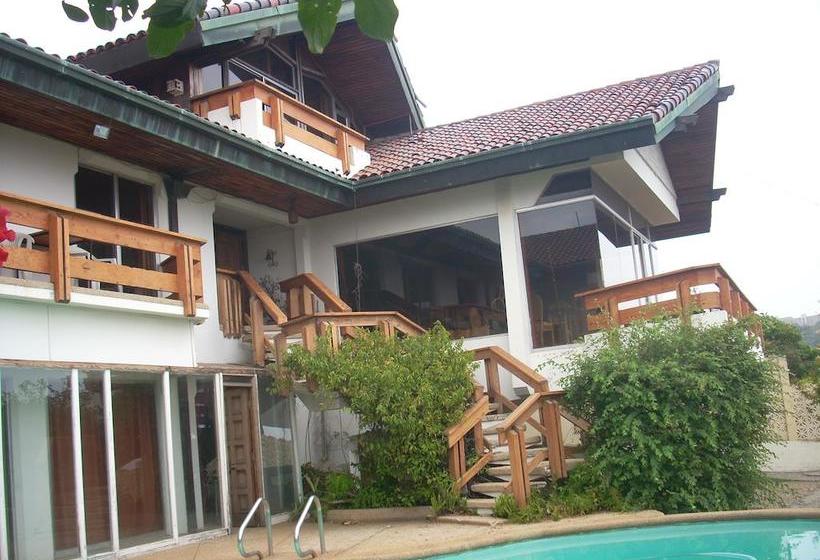 تختخواب و صبحانه My Father S House Bed