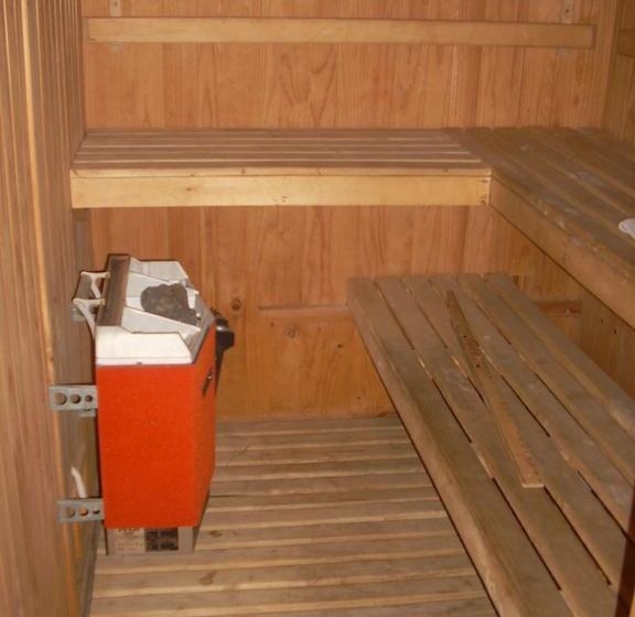 تختخواب و صبحانه My Father S House Bed