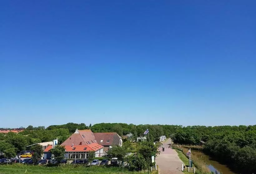 Bed And Breakfast De Zeehoeve