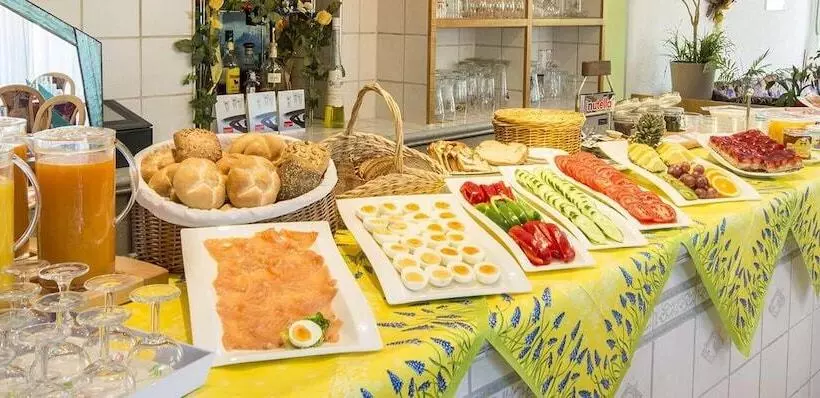 Aamiaismajoitus (B&B) St. Martin