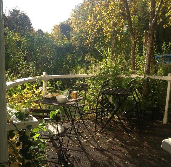 Bed and Breakfast Torpet Mon