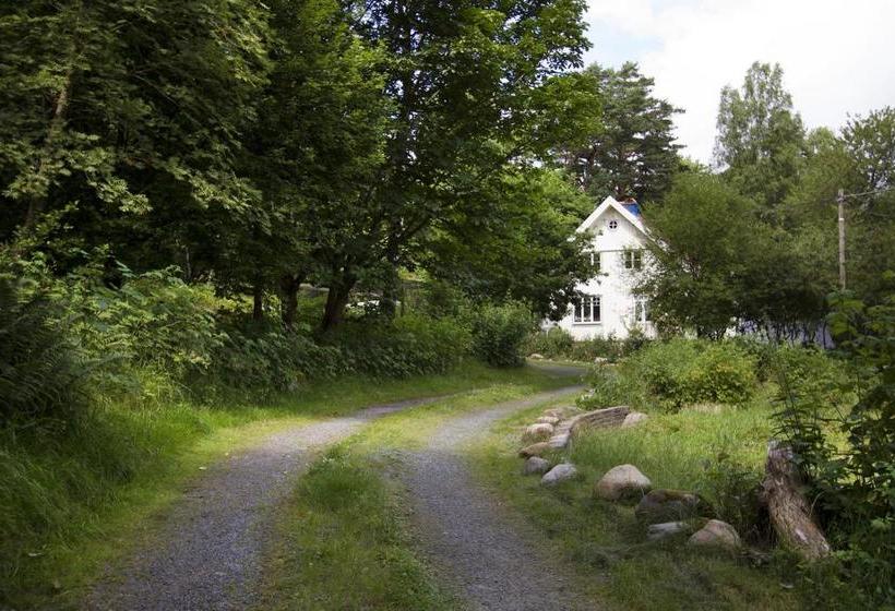 Bed and Breakfast Torpet Mon