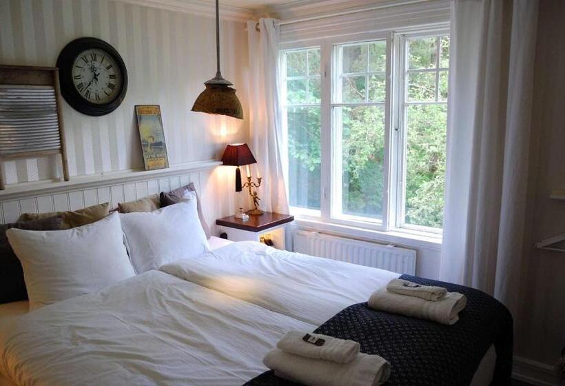 Bed and Breakfast Torpet Mon