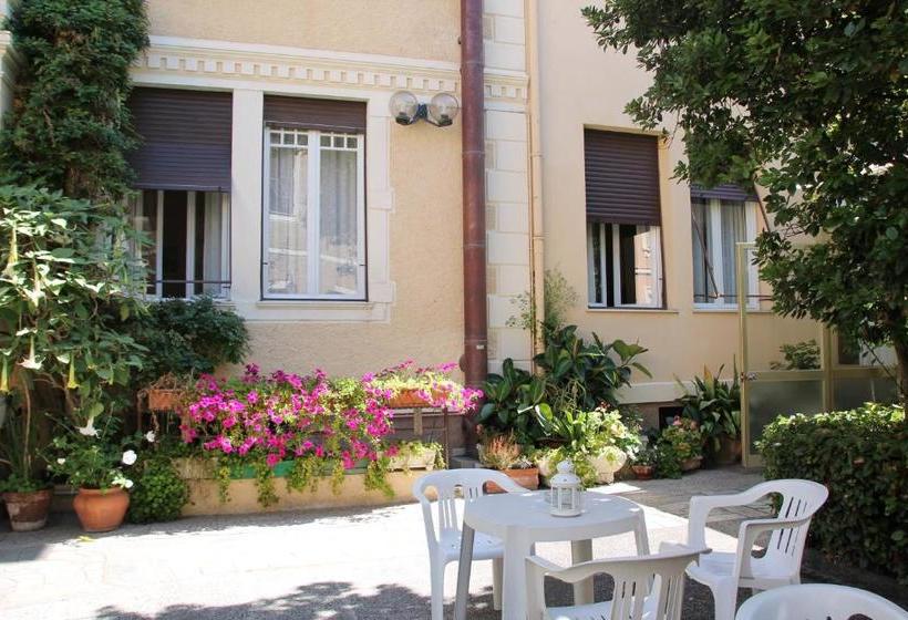 호텔 Albergo Fiorenza & Banksia Meublè