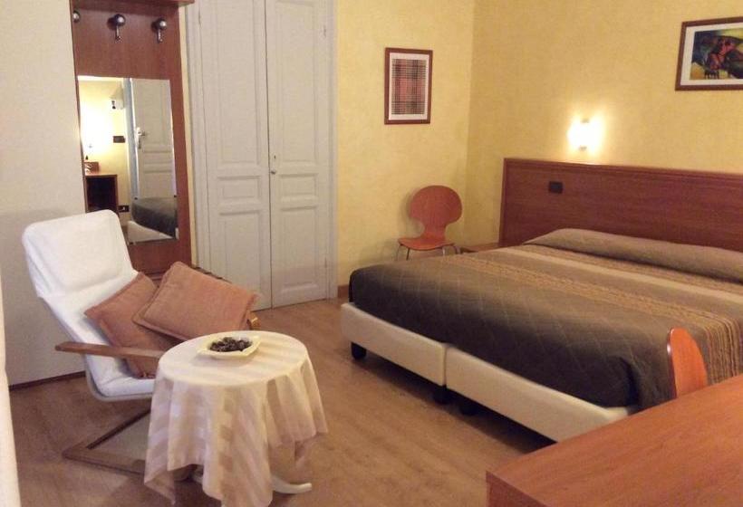 호텔 Albergo Fiorenza & Banksia Meublè