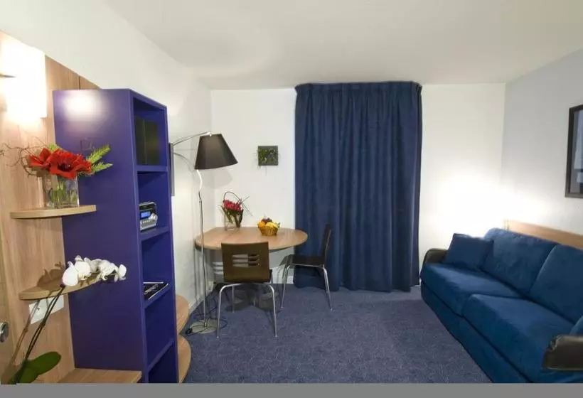 Hotelli Canal Suites By Popinns