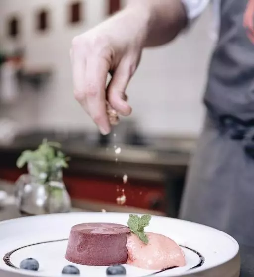 هتل Der Greil   Wein & Gourmet