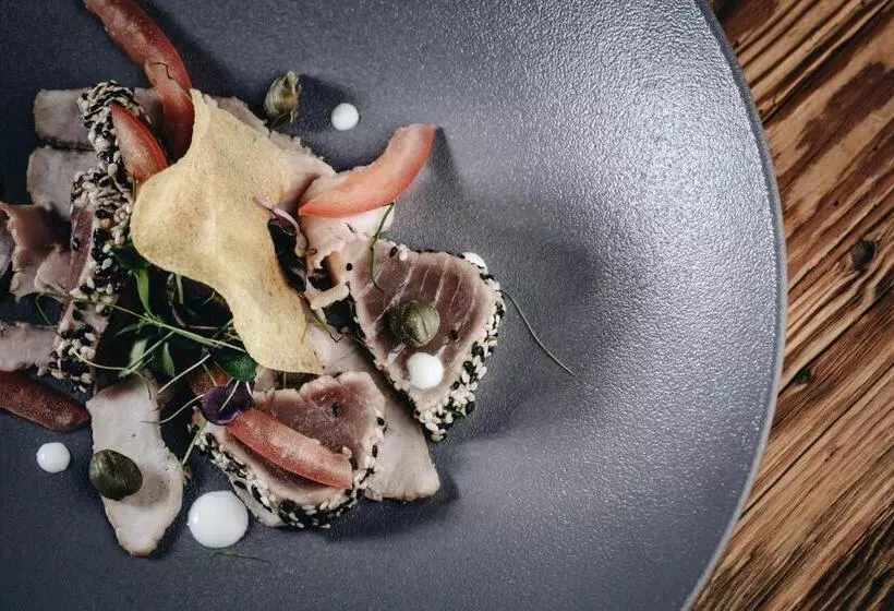 هتل Der Greil   Wein & Gourmet