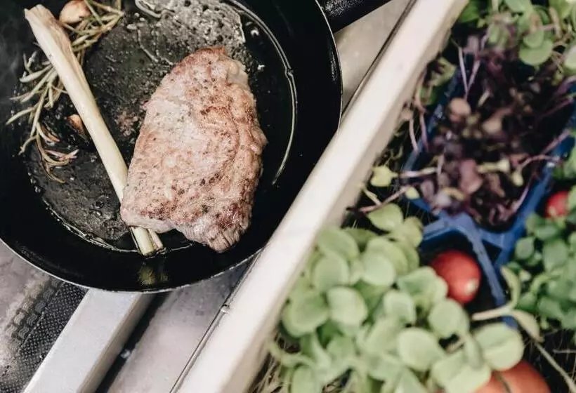 هتل Der Greil   Wein & Gourmet