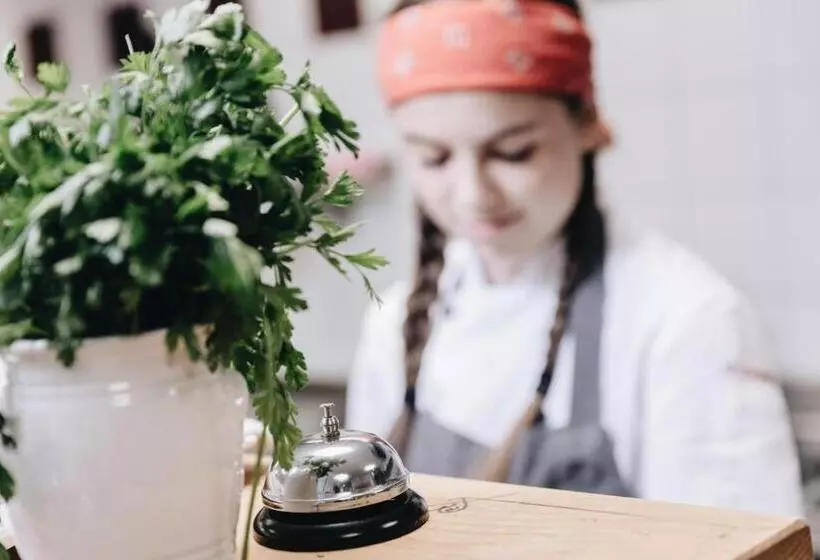 هتل Der Greil   Wein & Gourmet