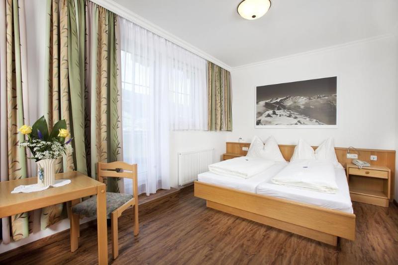 Отель Grundlhof