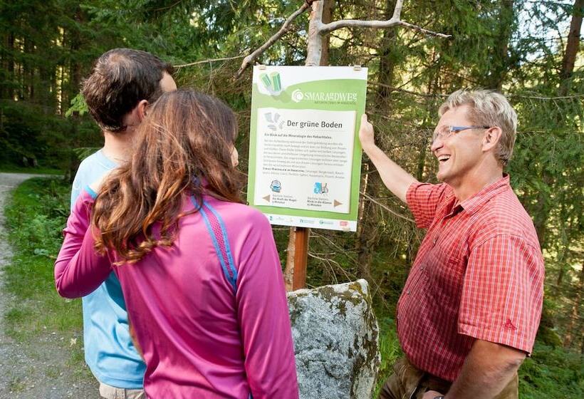 Отель Grundlhof