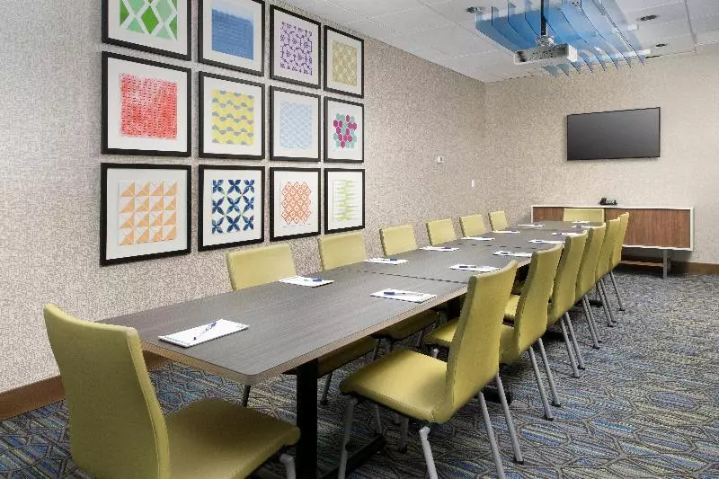 ホテル Holiday Inn Express & Suites San Antonio North Windcrest, An Ihg