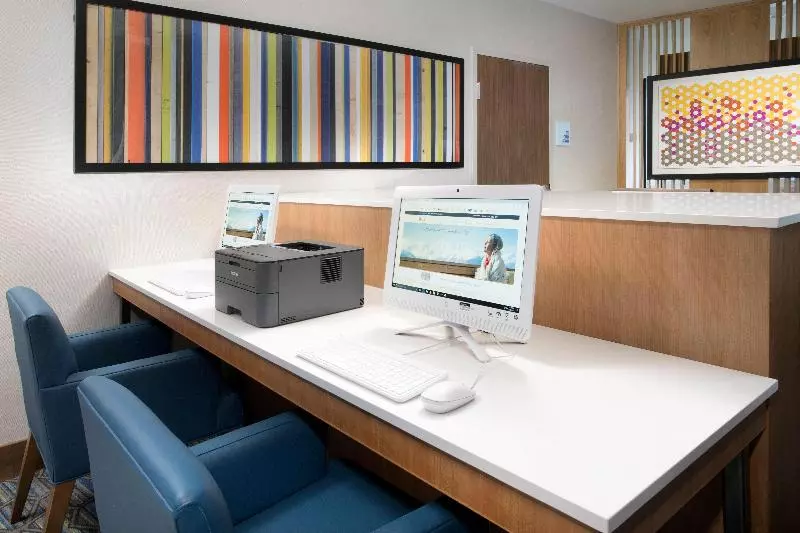 ホテル Holiday Inn Express & Suites San Antonio North Windcrest, An Ihg