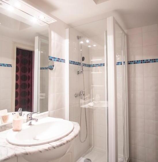 فندق Hôtel Itzalpea