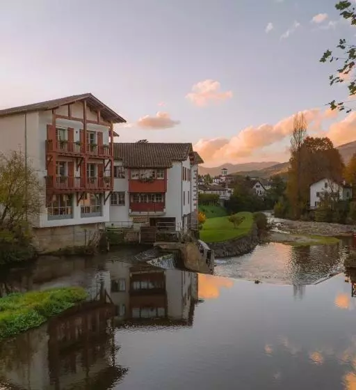 Hotelli Hôtel Itzalpea