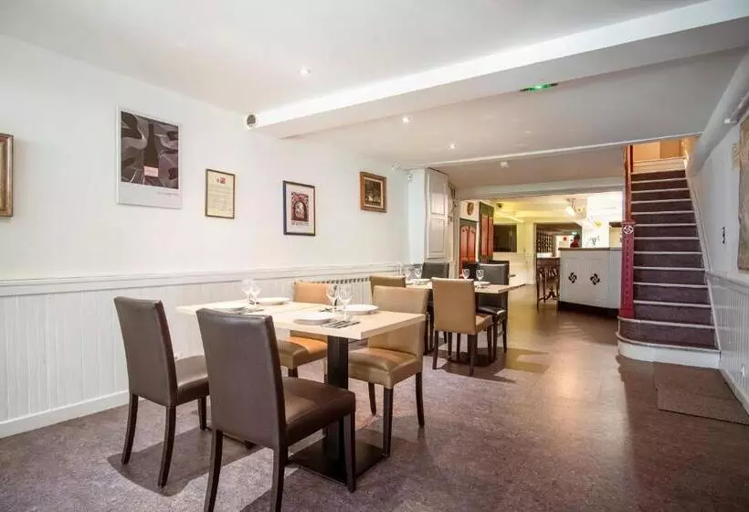 Hotelli Hôtel Itzalpea