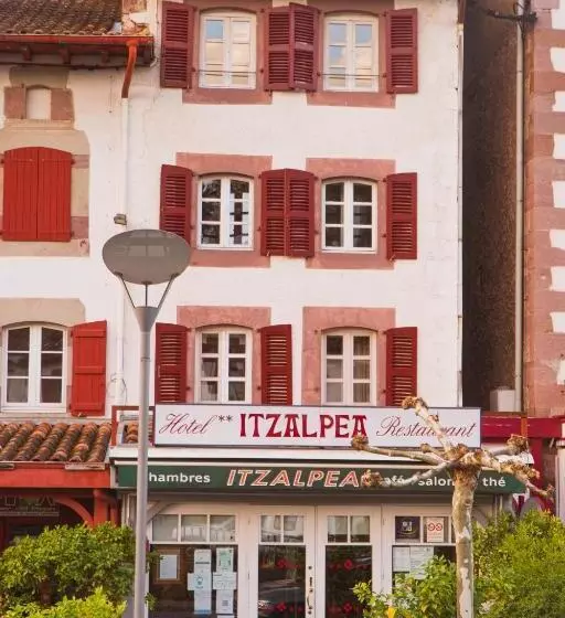 Hotelli Hôtel Itzalpea