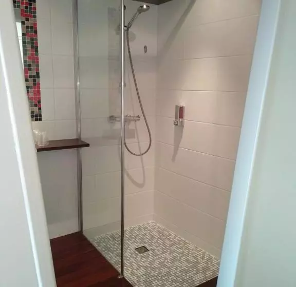 ホテル La Corniche