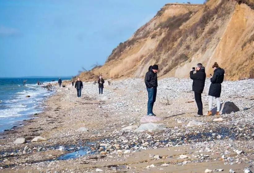 Hotelli Næsbydale Bade