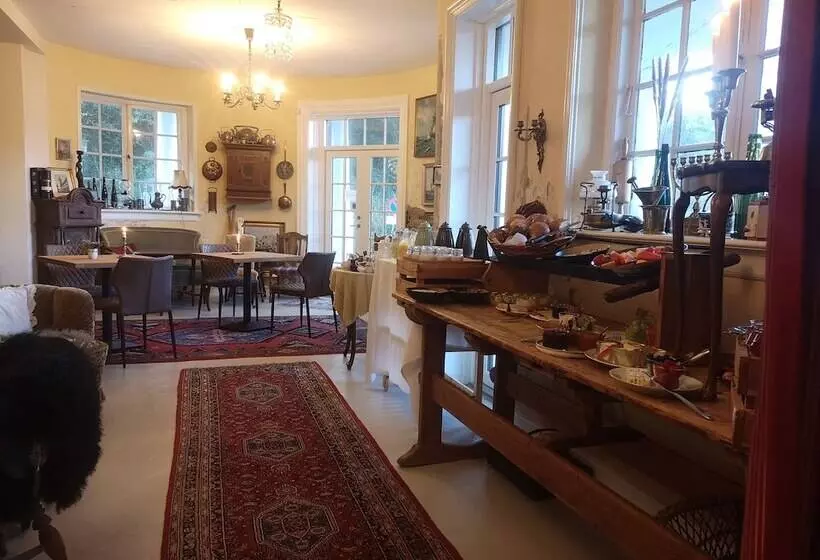 Hotelli Næsbydale Bade