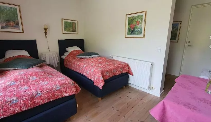 Hotelli Næsbydale Bade