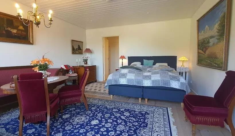 Hotelli Næsbydale Bade