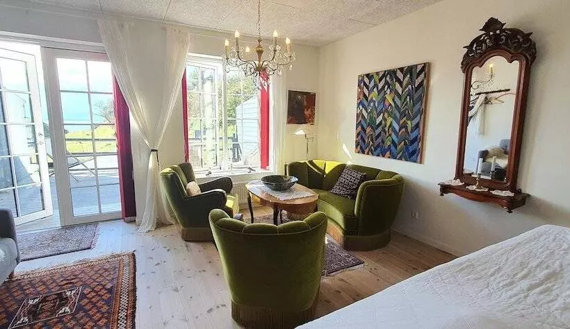 Hotelli Næsbydale Bade