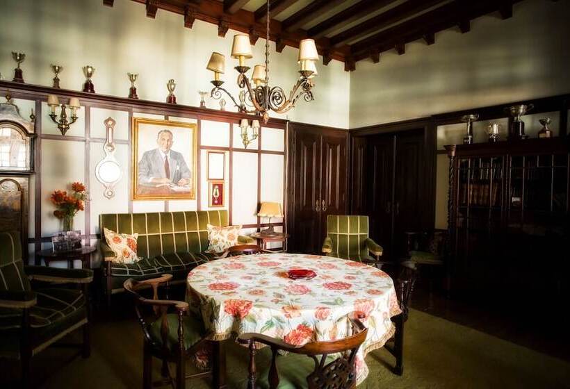 هتل Palacio De Rio Frio