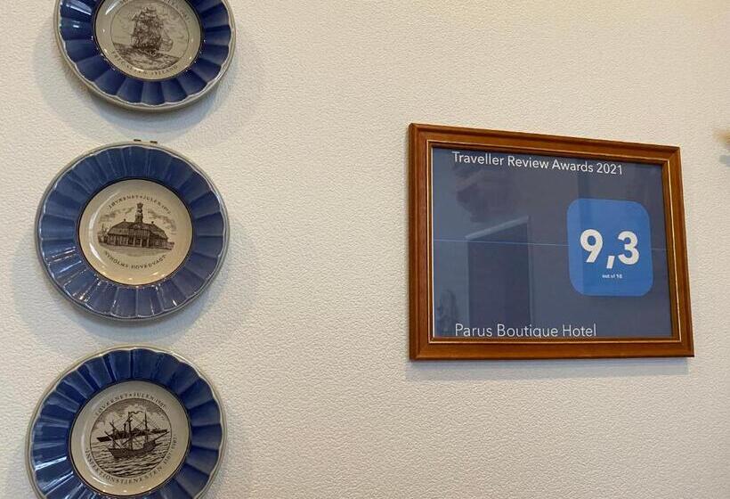 هتل Parus Boutique