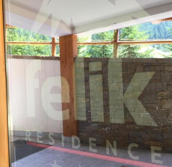 ホテル Residence Felik